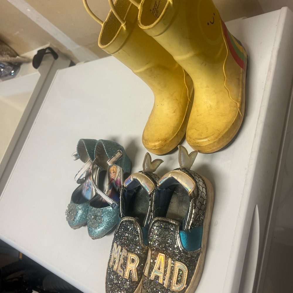 Shoe bundle